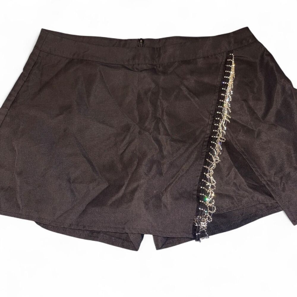 Shein Women's Black and Brown Shorts
